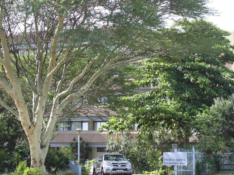Indaba Lodge Hotel Richards Bay Bagian luar foto
